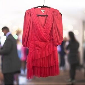 Monique Lhuillier Vibrant Red/pink tulle wrapped cocktail dress size 8